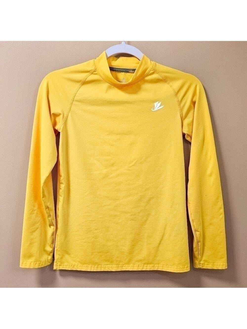 Devoropa Fleece Lined Compression Top youth large